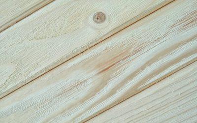 Peut-on recouvrir du lambris avec de l’enduit sans risque ?
