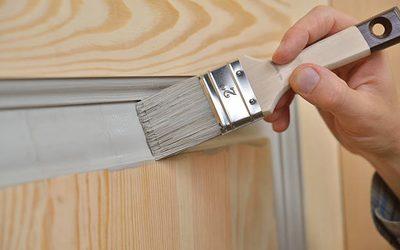 Comment peindre des portes en bois facilement ?